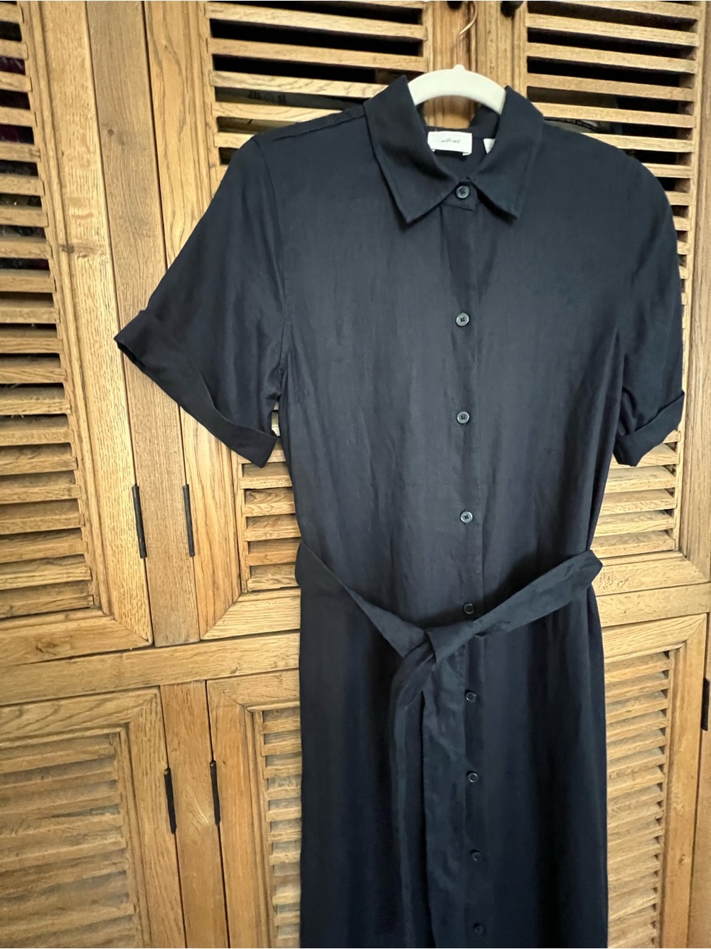 Aritzia Wilfred Eleta Organic Linen Maxi Shirt Dress in Navy Blue - Picture 2 of 4